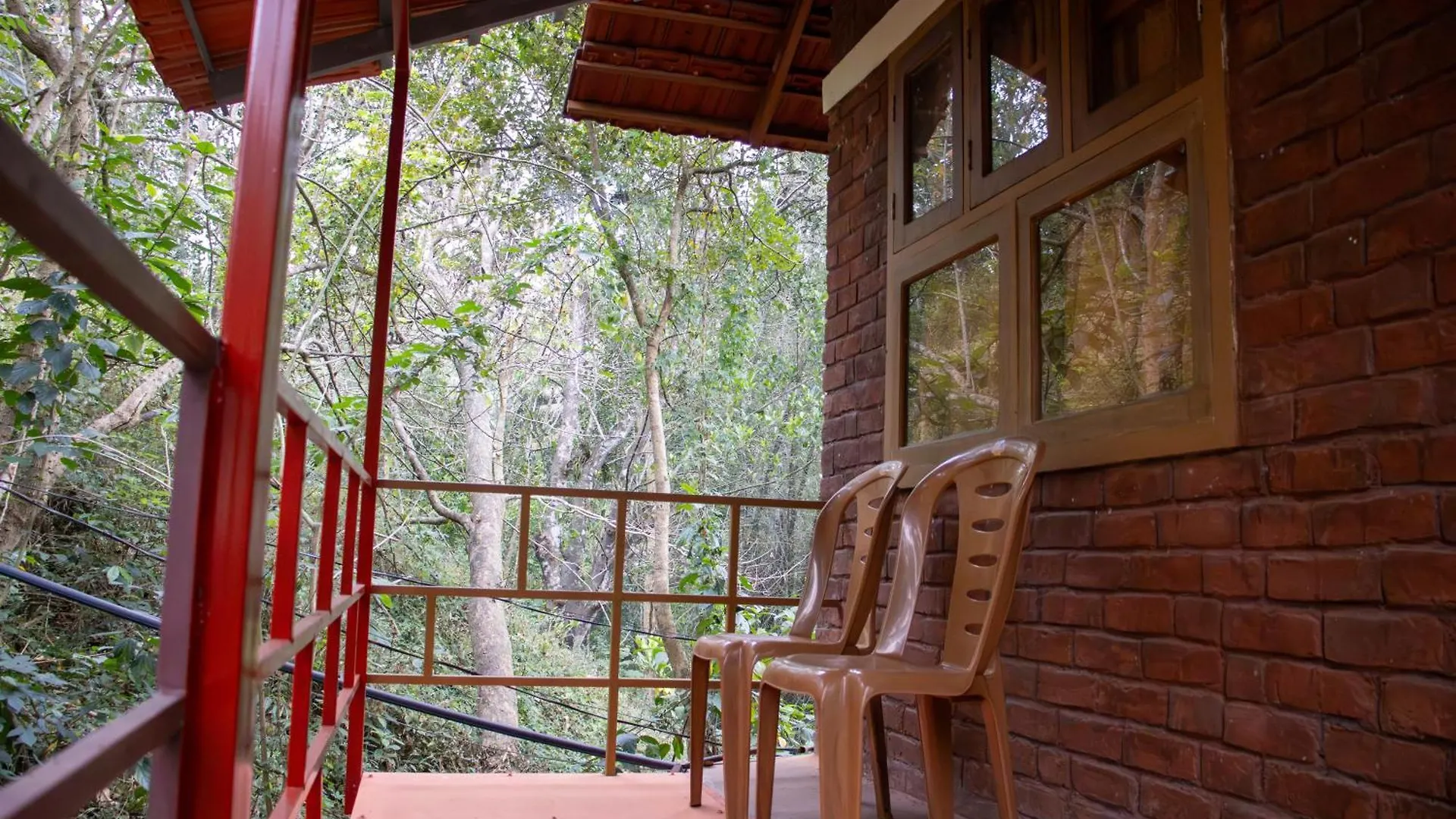 Snow Hills Resorts Thekkady
