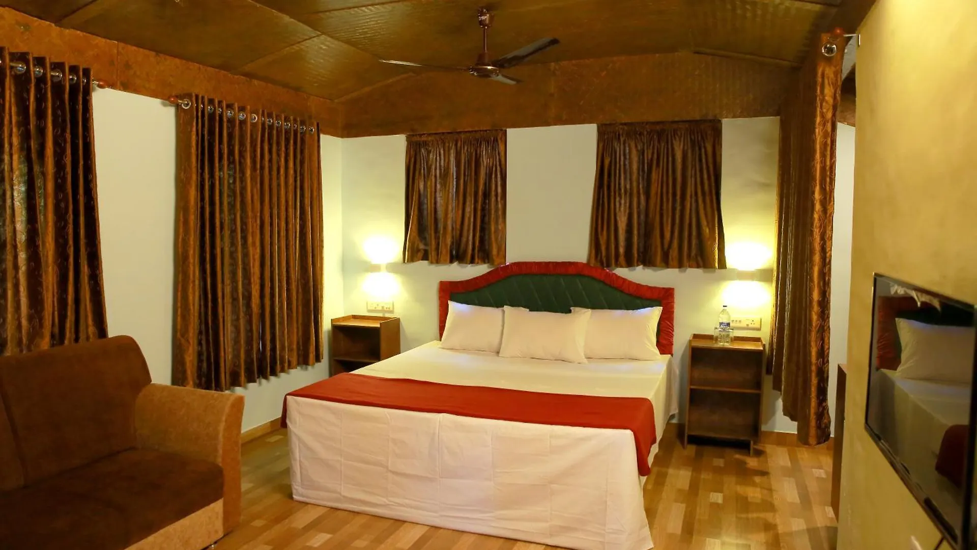 Snow Hills Resorts Thekkady