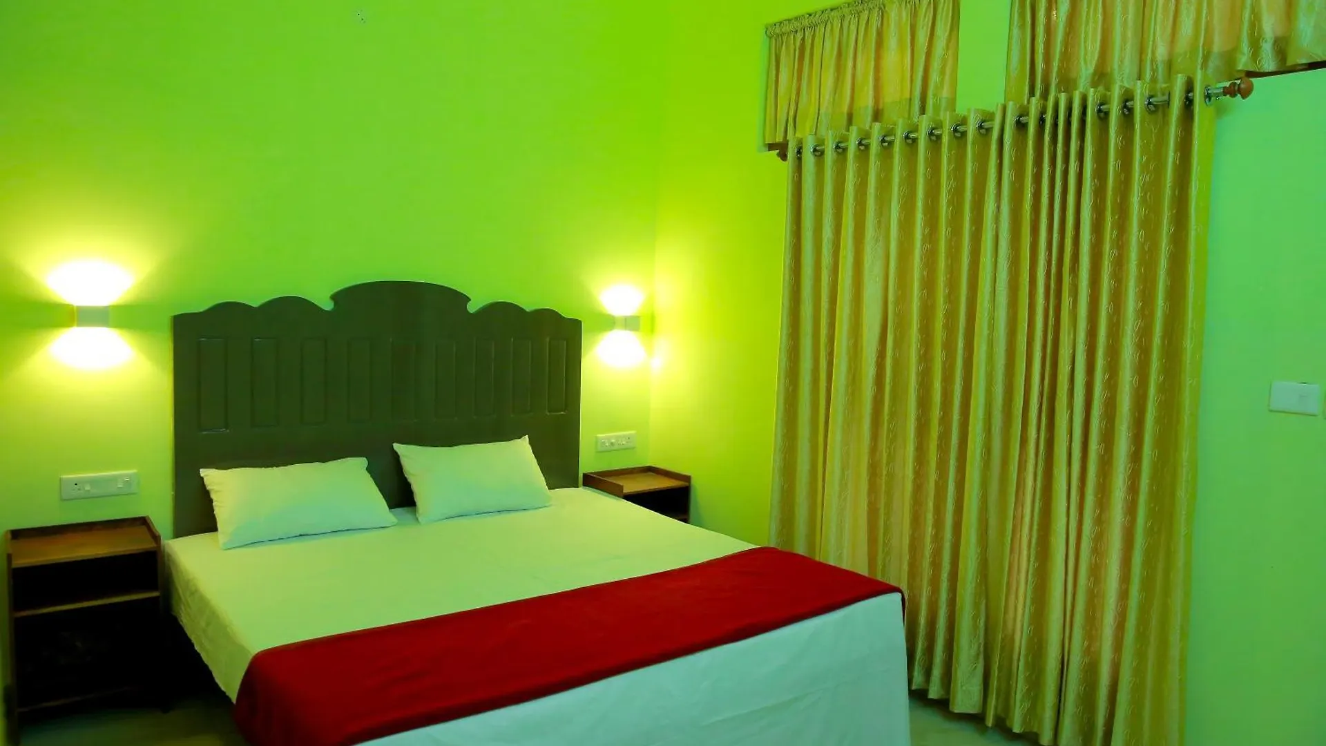 Snow Hills Resorts Thekkady