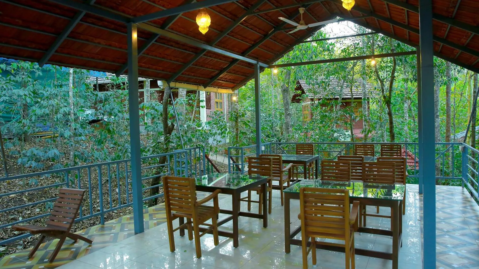Snow Hills Resorts Thekkady Ινδία